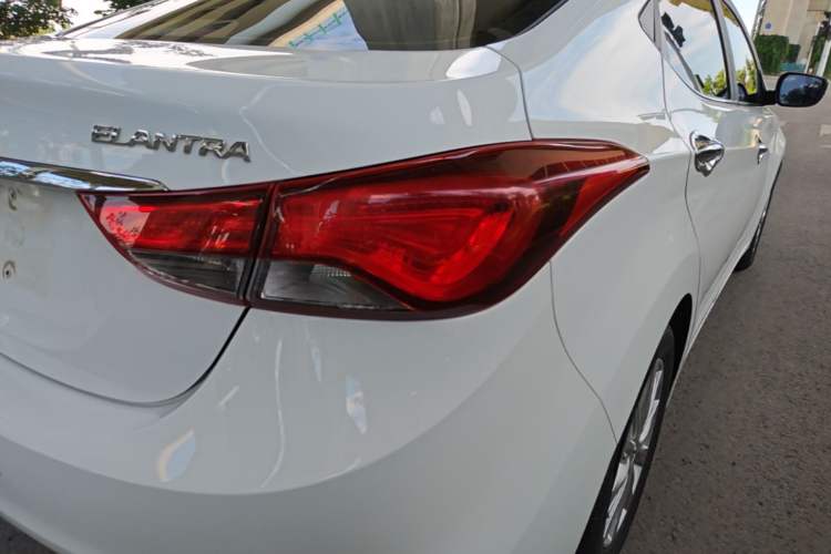 Used Hyundai Elantra (5th Generation / Langdong) 2016 1.6L Manual Luxury Model Right Rear Taillight