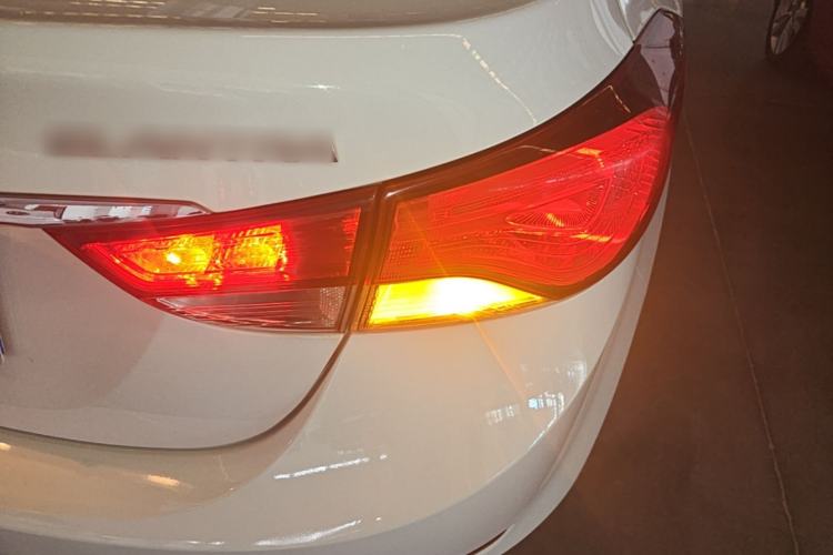 Used Hyundai Elantra (5th Generation / Langdong) 2016 1.6L Automatic Smart Version Right Rear Taillight