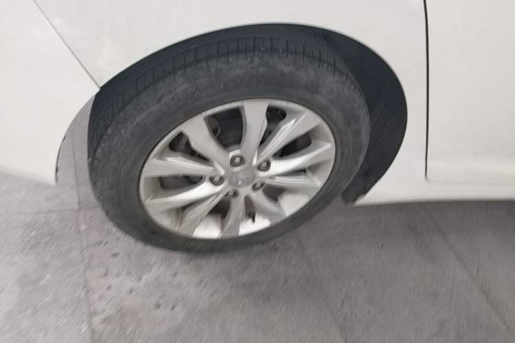 Used Hyundai Elantra (5th Generation / Langdong) 2016 1.6L Automatic Smart Version Right Rear Wheel Hub
