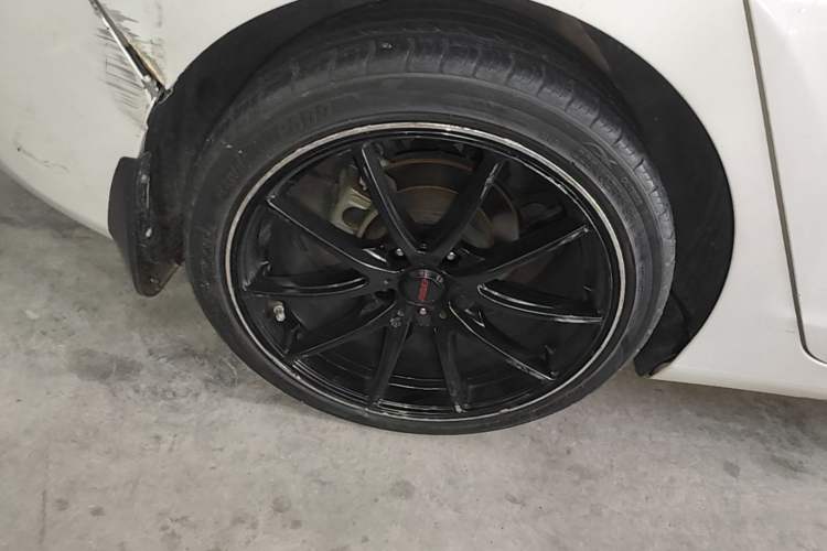 Used Hyundai Elantra (5th Generation / Langdong) 2016 1.6L Manual Luxury Model Right Rear Wheel Hub