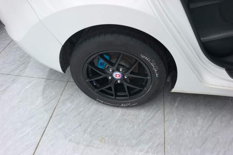 Used Hyundai Elantra (5th Generation / Langdong) 2016 1.6L Automatic Prestige Model Right Rear Wheel Hub
