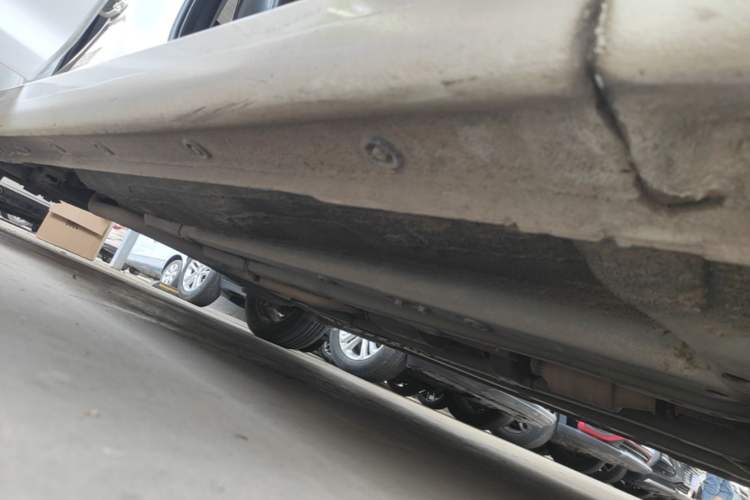 Used Hyundai Elantra (5th Generation / Langdong) 2016 1.6L Automatic Smart Version Right Side Sill