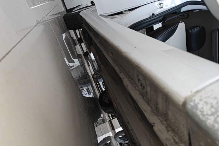 Used Hyundai Elantra (5th Generation / Langdong) 2016 1.6L Automatic Prestige Model Right Side Sill
