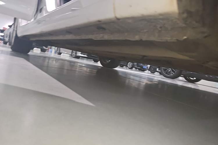Used Hyundai Elantra (5th Generation / Langdong) 2016 1.6L Automatic Smart Version Right Side Sill