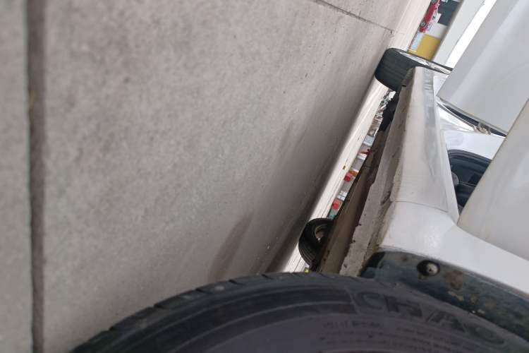 Used Hyundai Elantra (5th Generation / Langdong) 2016 1.6L Automatic Prestige Model Right Side Sill