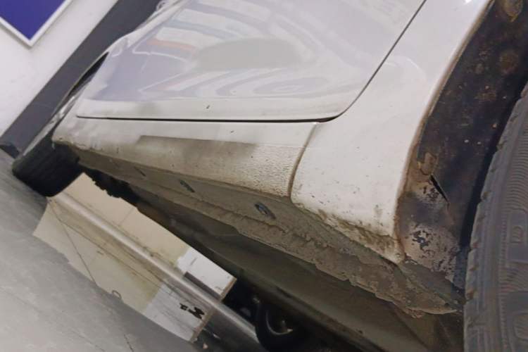 Used Hyundai Elantra (5th Generation / Langdong) 2016 1.6L Automatic Prestige Model Right Side Sill