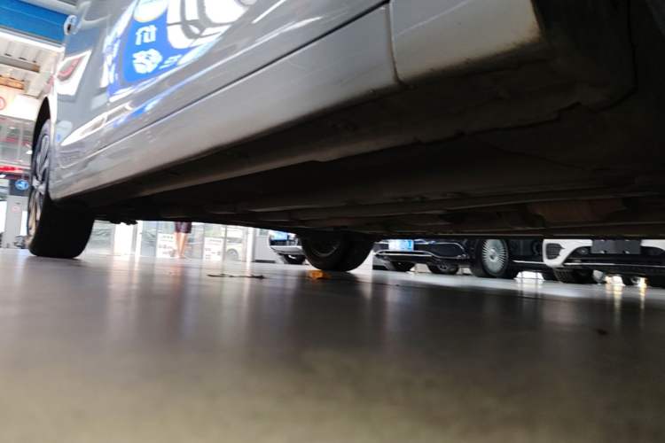 Used Hyundai Elantra (5th Generation / Langdong) 2016 1.6L Automatic Smart Version Right Side Sill