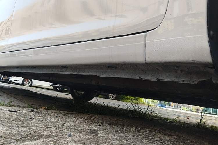 Used Hyundai Elantra (5th Generation / Langdong) 2016 1.6L Automatic Prestige Model Right Side Sill