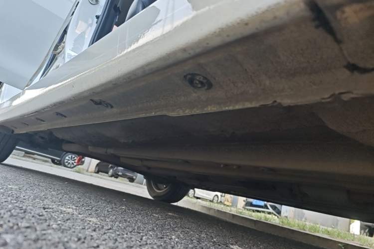 Used Hyundai Elantra (5th Generation / Langdong) 2016 1.6L Automatic Smart Version Right Side Sill