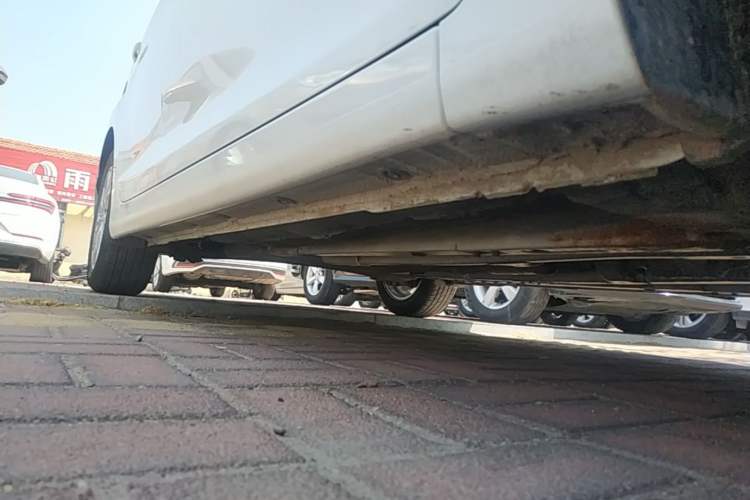 Used Hyundai Elantra (5th Generation / Langdong) 2016 1.6L Automatic Smart Version Right Side Sill