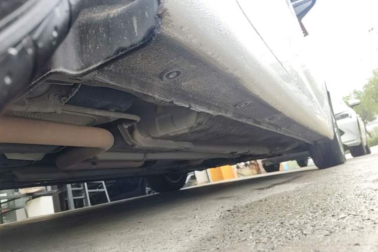 Used Hyundai Elantra (5th Generation / Langdong) 2016 1.6L Automatic Smart Version Right Side Sill