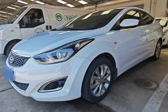 Used Hyundai Elantra (5th Generation / Langdong) 2016 1.6L Automatic Smart Version