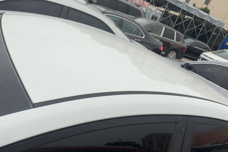 Used Hyundai Elantra (5th Generation / Langdong) 2016 1.6L Automatic Smart Version Roof