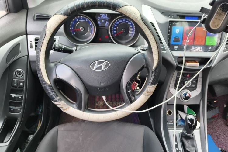Used Hyundai Elantra (5th Generation / Langdong) 2016 1.6L Automatic Smart Version Steering Wheel