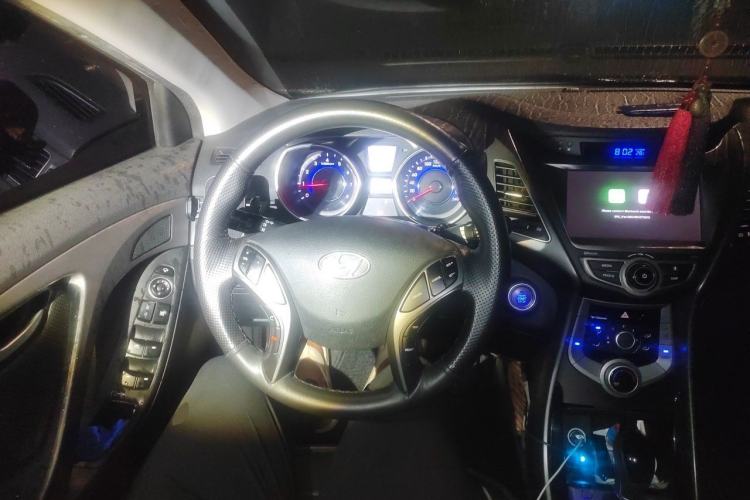 Used Hyundai Elantra (5th Generation / Langdong) 2016 1.6L Automatic Prestige Model Steering Wheel