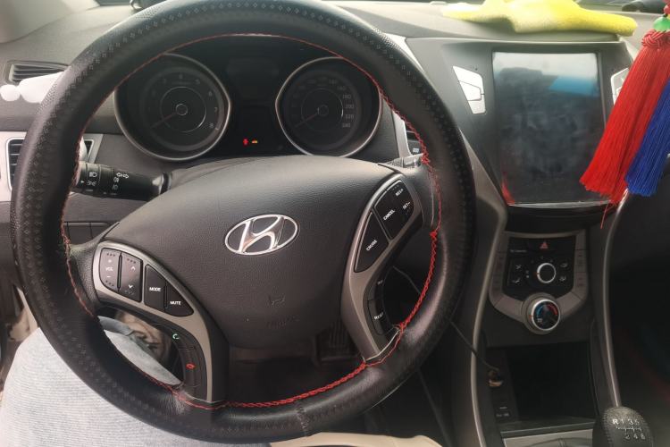 Used Hyundai Elantra (5th Generation / Langdong) 2016 1.6L Manual Fashion Edition Steering Wheel