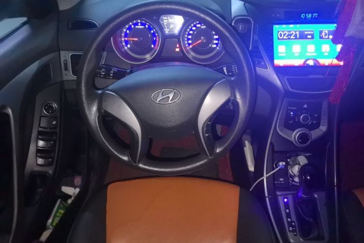 Used Hyundai Elantra (5th Generation / Langdong) 2016 1.6L Automatic Smart Version Steering Wheel