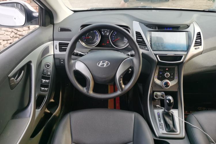 Used Hyundai Elantra (5th Generation / Langdong) 2016 1.6L Automatic Smart Version Steering Wheel