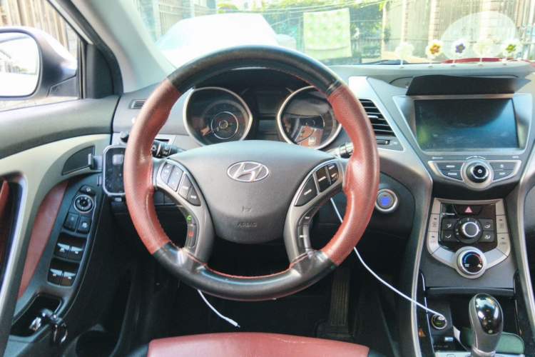 Used Hyundai Elantra (5th Generation / Langdong) 2016 1.6L Automatic Prestige Model Steering Wheel