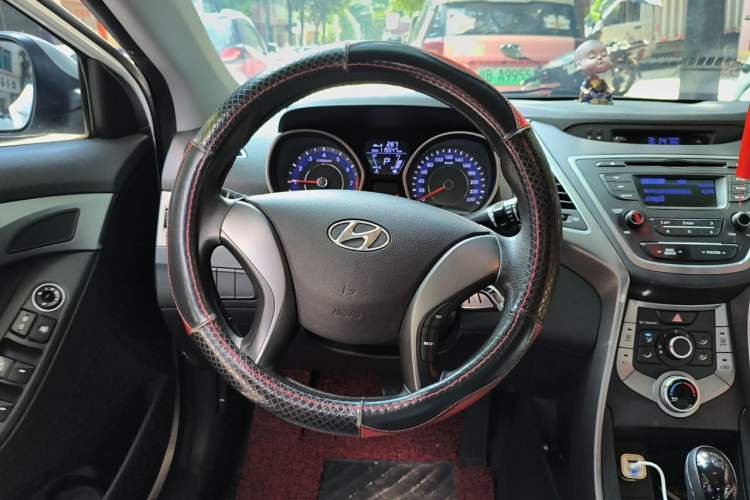 Used Hyundai Elantra (5th Generation / Langdong) 2016 1.6L Automatic Smart Version Steering Wheel