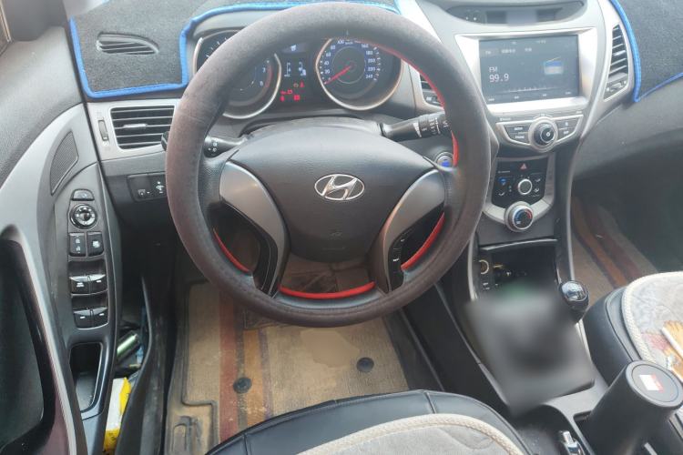 Used Hyundai Elantra (5th Generation / Langdong) 2016 1.6L Manual Luxury Model Steering Wheel