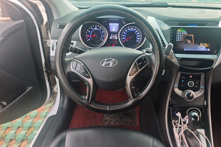 Used Hyundai Elantra (5th Generation / Langdong) 2016 1.6L Automatic Prestige Model Steering Wheel