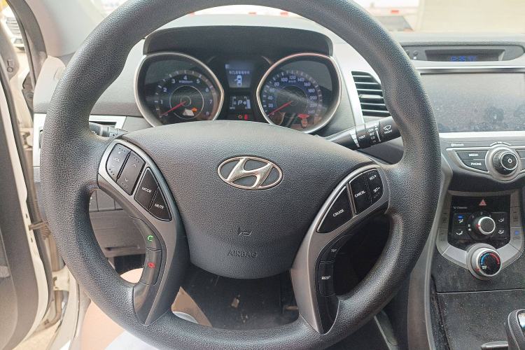Used Hyundai Elantra (5th Generation / Langdong) 2016 1.6L Automatic Prestige Model Steering Wheel