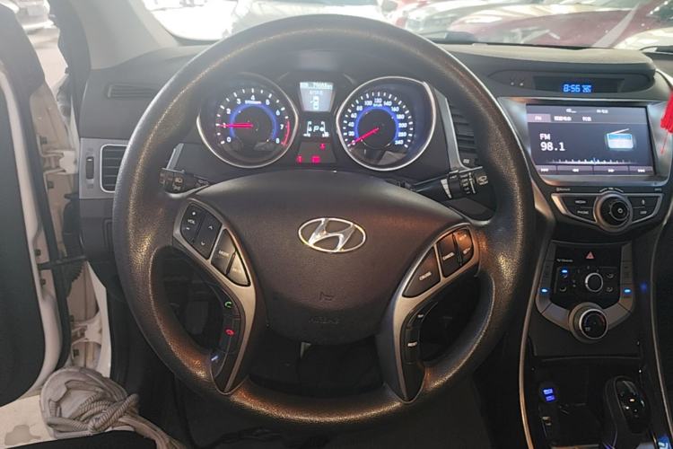 Used Hyundai Elantra (5th Generation / Langdong) 2016 1.6L Automatic Prestige Model Steering Wheel