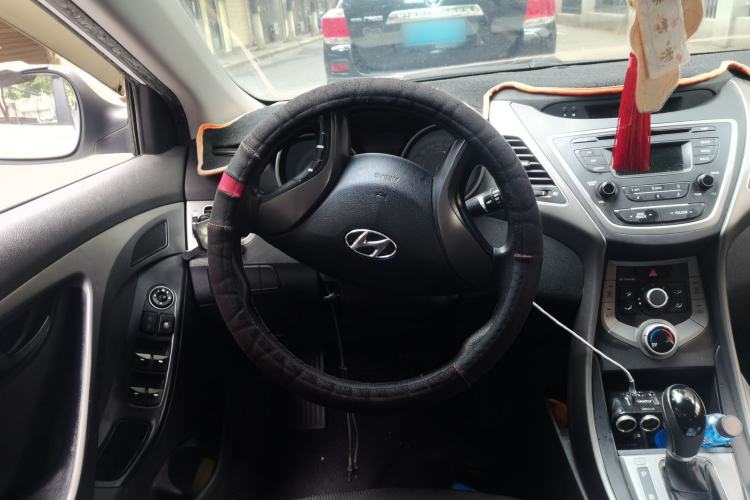 Used Hyundai Elantra (5th Generation / Langdong) 2016 1.6L Automatic Smart Version Steering Wheel