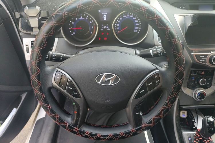 Used Hyundai Elantra (5th Generation / Langdong) 2016 1.6L Automatic Prestige Model Steering Wheel