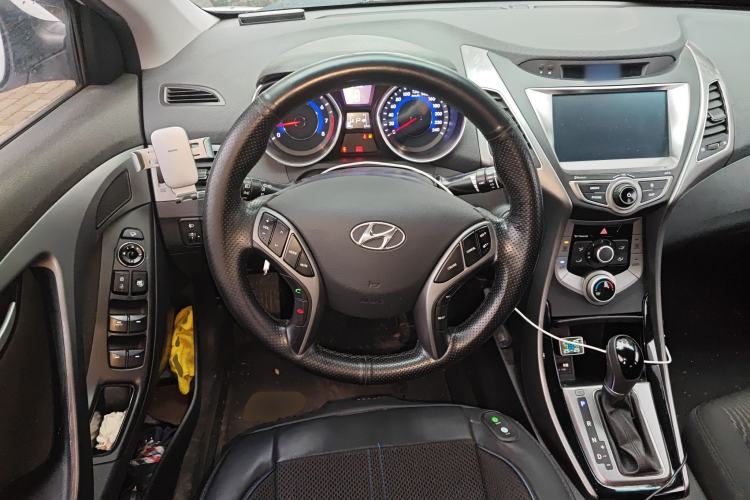 Used Hyundai Elantra (5th Generation / Langdong) 2016 1.6L Automatic Prestige Model Steering Wheel