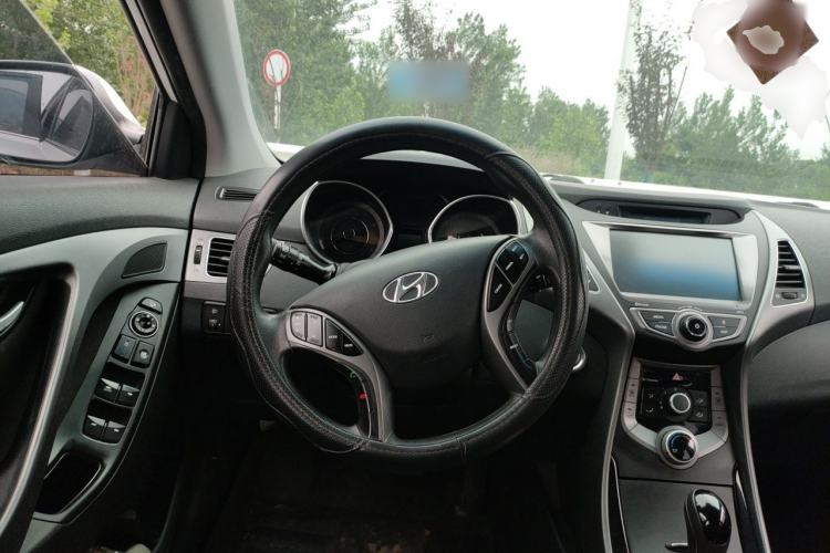 Used Hyundai Elantra (5th Generation / Langdong) 2016 1.6L Automatic Prestige Model Steering Wheel
