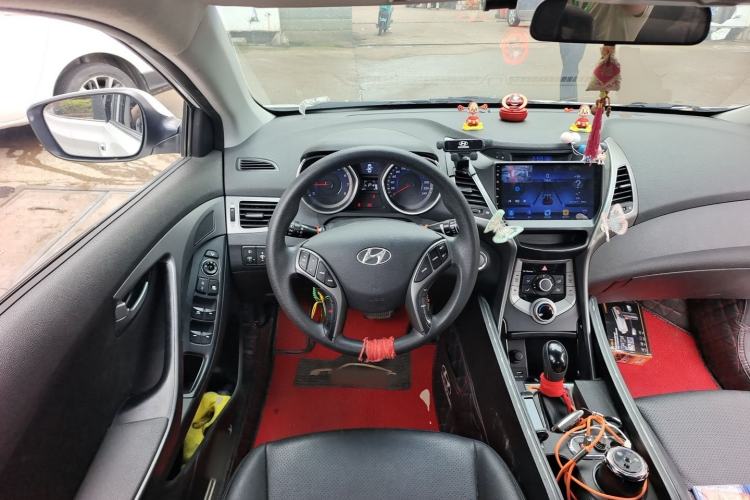 Used Hyundai Elantra (5th Generation / Langdong) 2016 1.6L Automatic Prestige Model Steering Wheel