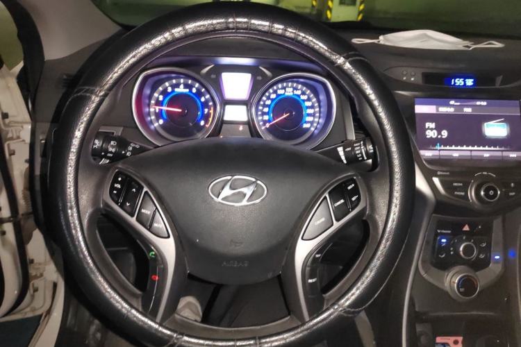 Used Hyundai Elantra (5th Generation / Langdong) 2016 1.6L Automatic Prestige Model Steering Wheel