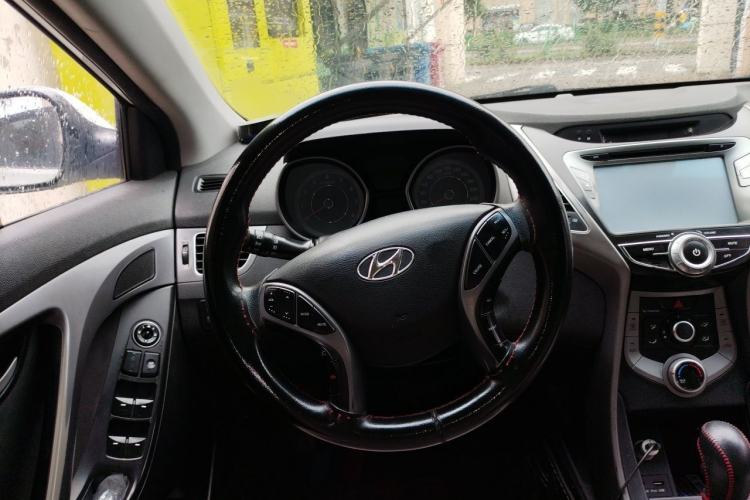 Used Hyundai Elantra (5th Generation / Langdong) 2016 1.6L Automatic Smart Version Steering Wheel