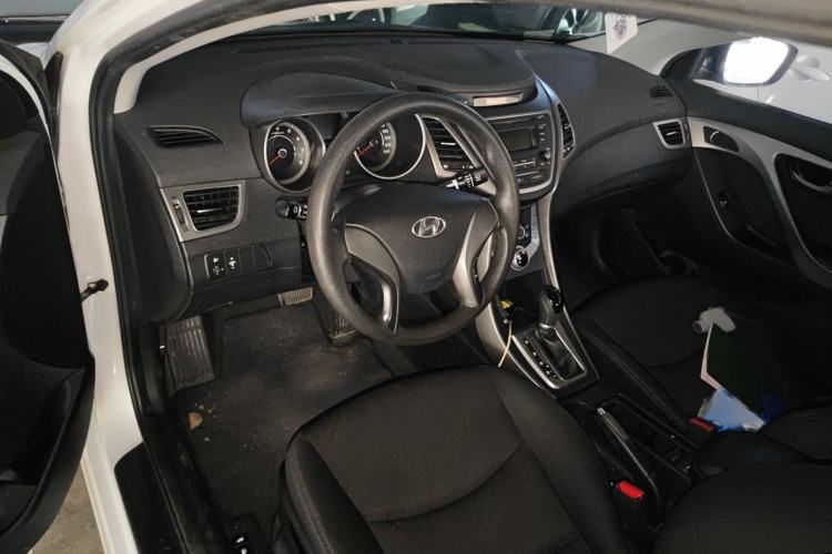 Used Hyundai Elantra (5th Generation / Langdong) 2016 1.6L Automatic Smart Version Steering Wheel