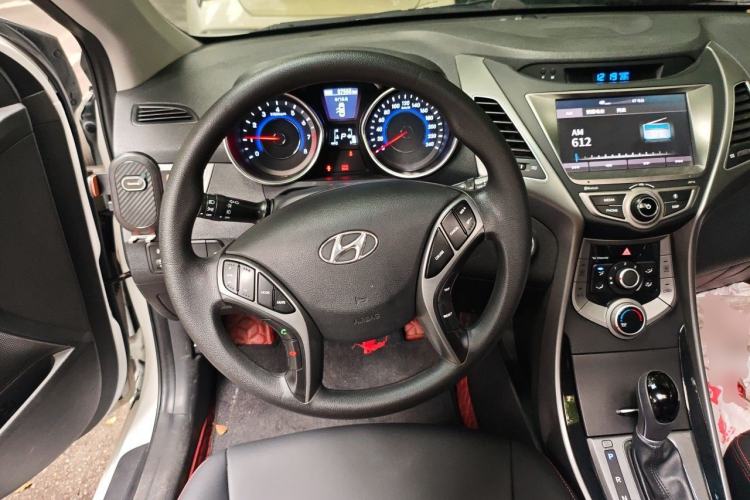 Used Hyundai Elantra (5th Generation / Langdong) 2016 1.6L Automatic Prestige Model Steering Wheel
