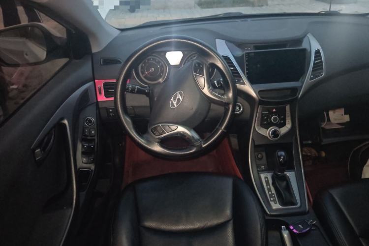 Used Hyundai Elantra (5th Generation / Langdong) 2016 1.6L Automatic Smart Version Steering Wheel