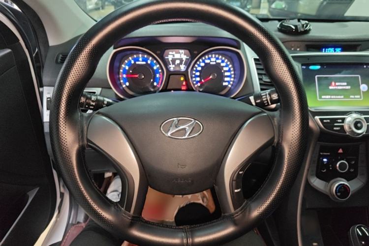 Used Hyundai Elantra (5th Generation / Langdong) 2016 1.6L Automatic Smart Version Steering Wheel