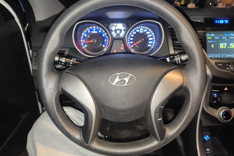 Used Hyundai Elantra (5th Generation / Langdong) 2016 1.6L Automatic Smart Version Steering Wheel