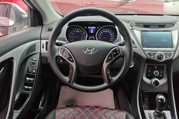 Used Hyundai Elantra (5th Generation / Langdong) 2016 1.6L Automatic Prestige Model Steering Wheel