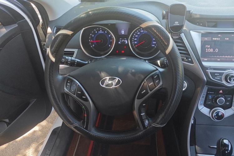 Used Hyundai Elantra (5th Generation / Langdong) 2016 1.6L Automatic Prestige Model Steering Wheel