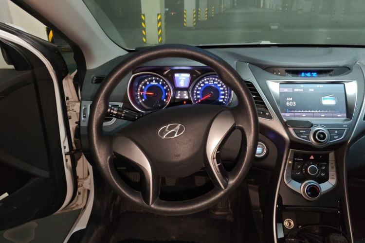 Used Hyundai Elantra (5th Generation / Langdong) 2016 1.6L Manual Luxury Model Steering Wheel