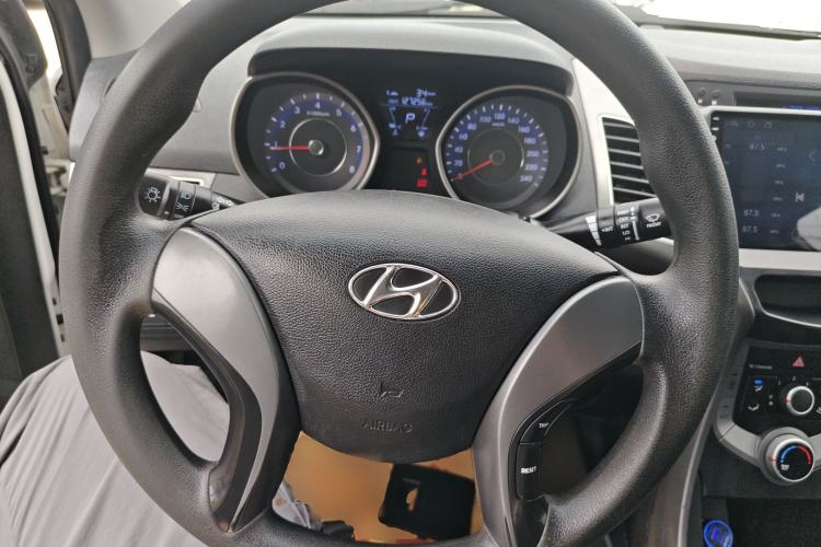 Used Hyundai Elantra (5th Generation / Langdong) 2016 1.6L Automatic Smart Version Steering Wheel