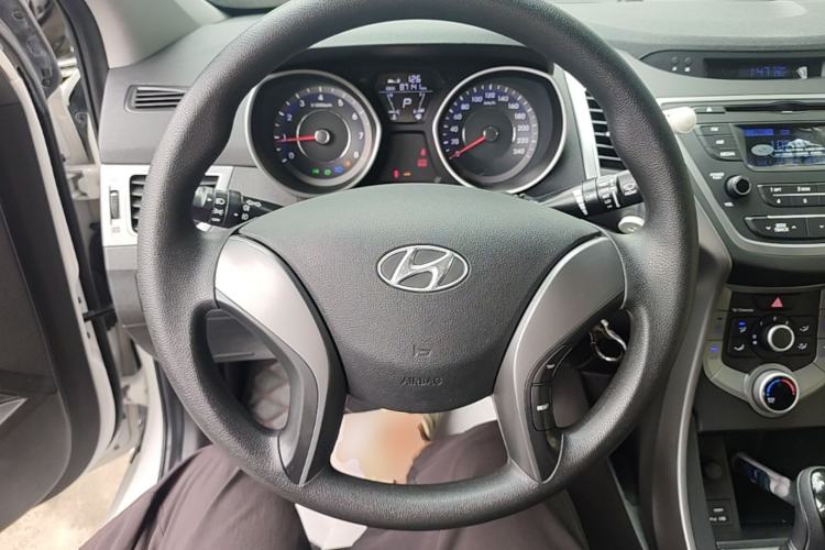 Used Hyundai Elantra (5th Generation / Langdong) 2016 1.6L Automatic Smart Version Steering Wheel