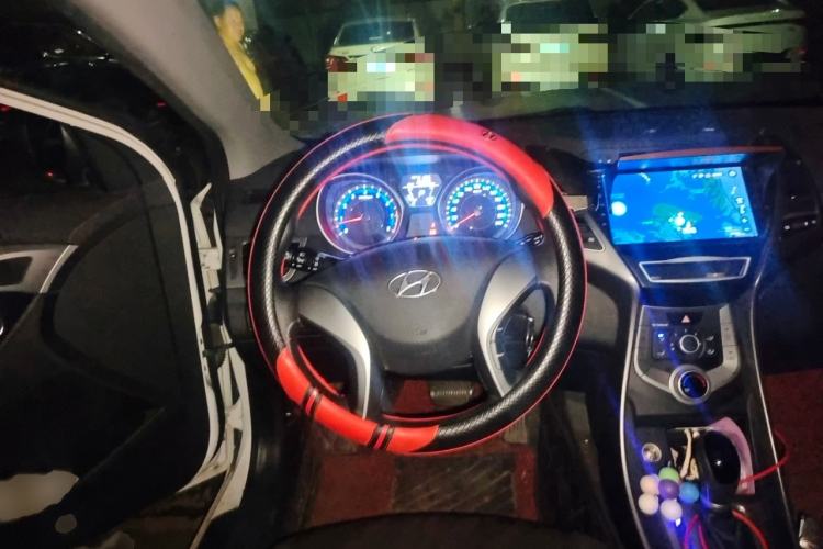 Used Hyundai Elantra (5th Generation / Langdong) 2016 1.6L Automatic Smart Version Steering Wheel
