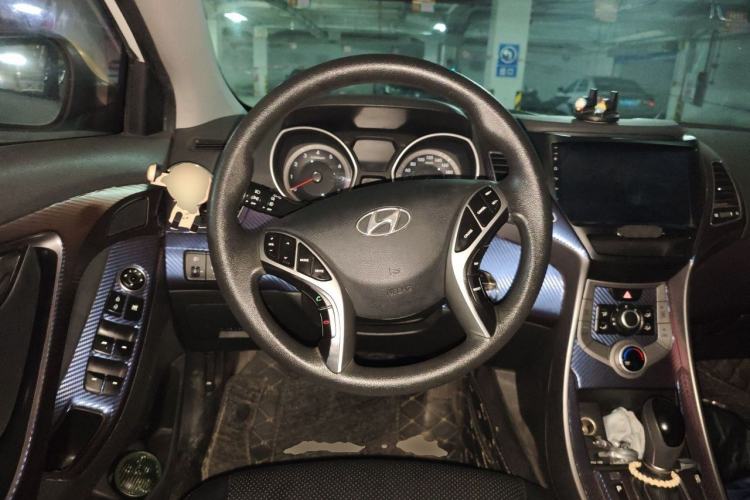 Used Hyundai Elantra (5th Generation / Langdong) 2016 1.6L Automatic Smart Version Steering Wheel