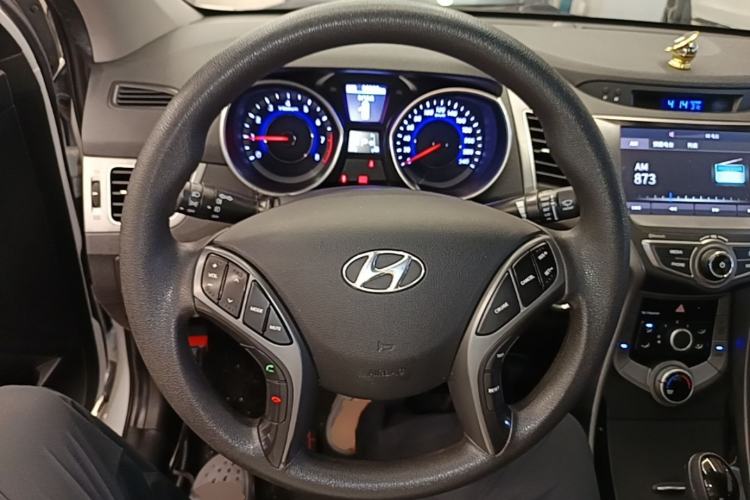 Used Hyundai Elantra (5th Generation / Langdong) 2016 1.6L Automatic Prestige Model Steering Wheel