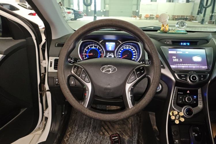 Used Hyundai Elantra (5th Generation / Langdong) 2016 1.6L Automatic Prestige Model Steering Wheel