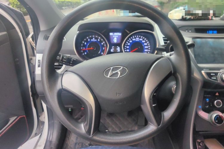 Used Hyundai Elantra (5th Generation / Langdong) 2016 1.6L Manual Luxury Model Steering Wheel
